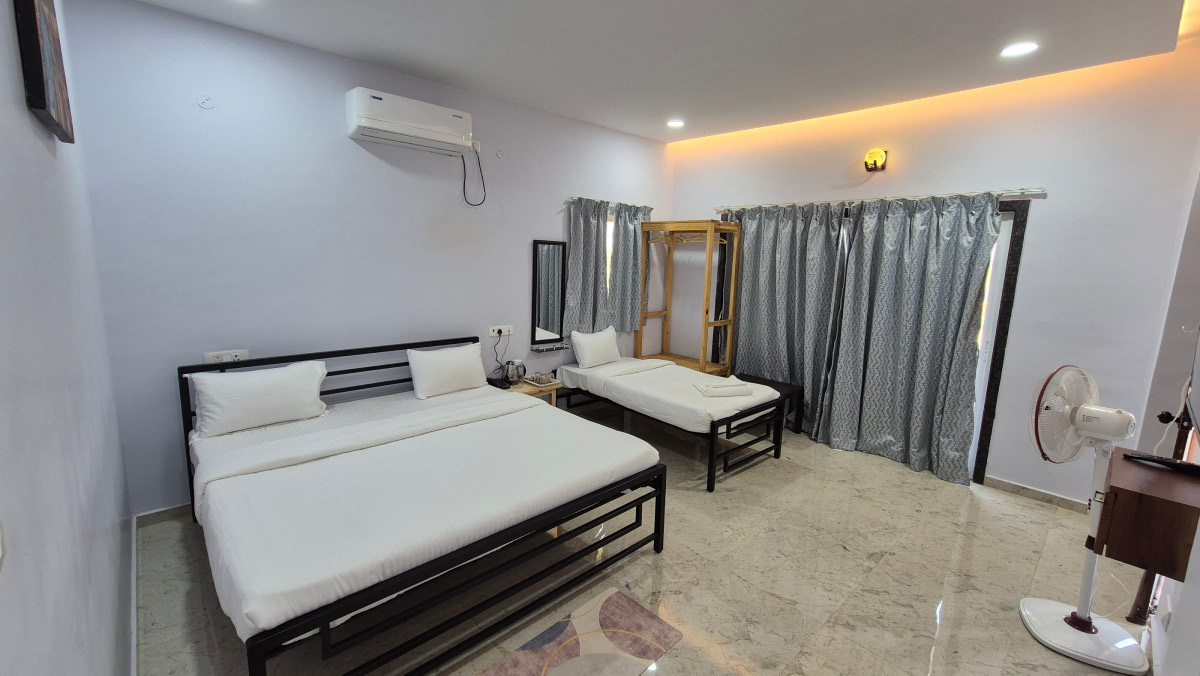 City Flora Tiger Resort set in three acres of lush foliage near Tadoba
